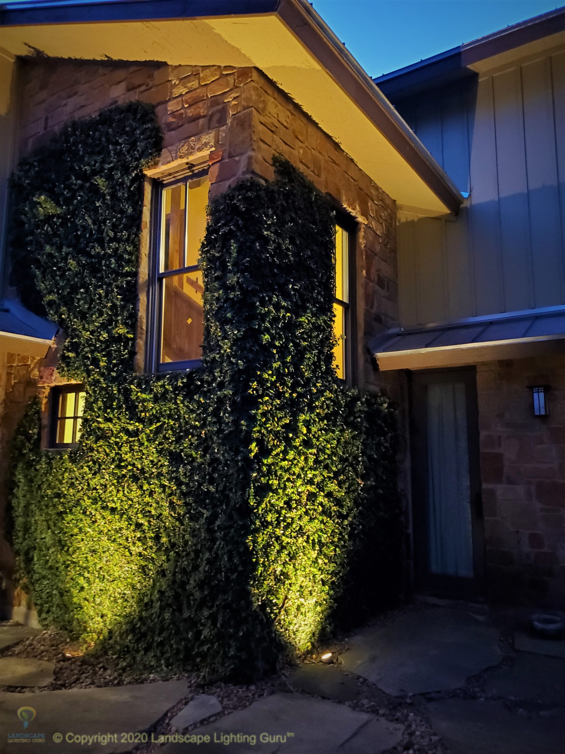 Wall S Pop With Wall Grazing Landscape Lighting Guru