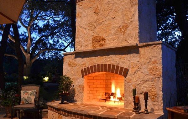 Fireplace2CR